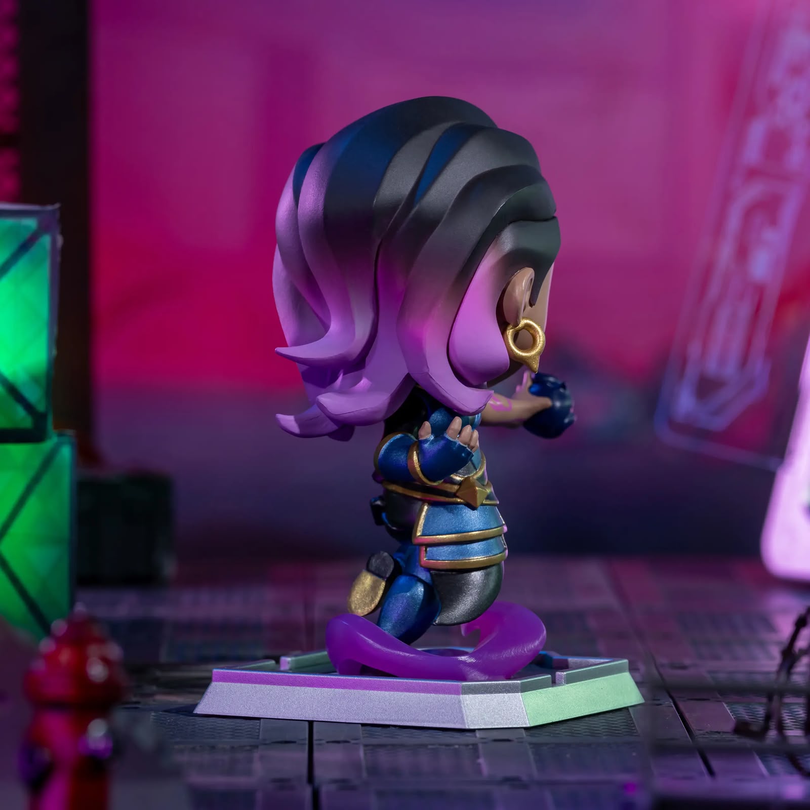 Figura Chibi Reyna ORIGINAL Valorant - Imagen 3